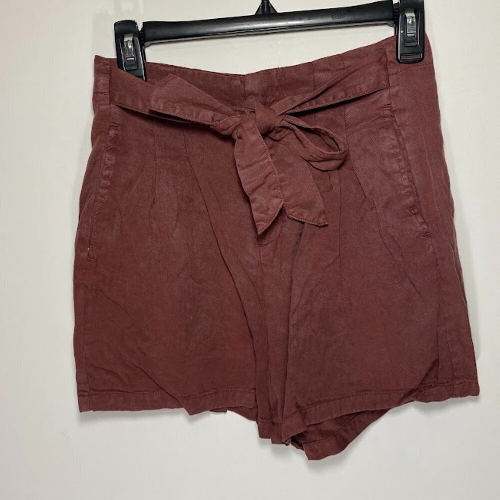 Vero Moda Belted Soft Shorts